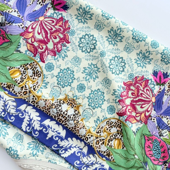 Haley Bob Floral Multicolor Print Stretch Viscose Jersey Tee XS - Picture 5 of 10